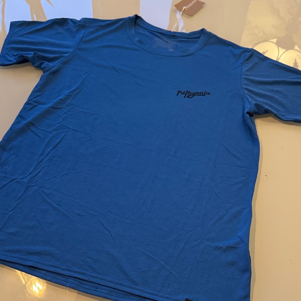 Patagonia Capilene Tee - size S